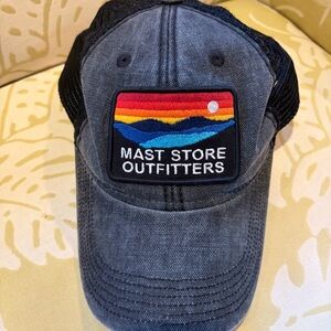 MAST STORE OUTFITTERS Legacy Gray and Black Embroidered Cap Hat
